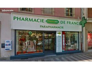 Commerce divers 140 m²