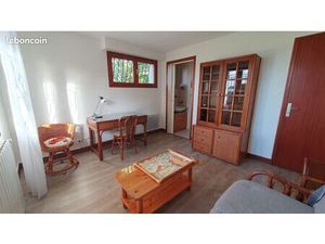 Loue très joli T2 45 m² meublé à 15 min à pied de Cenon gare