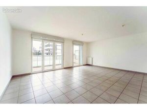 T4 Non Meublé 75 m² + Grande Terrasse – Bordeaux Bacalan / Bordeaux Lac