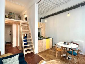 Loft contemporain entièrement rénové de 34m2