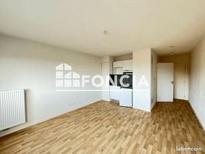 Studio 1 pièce 25 m²