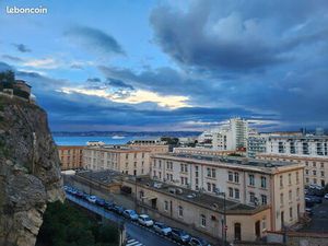 T3 Vue Mer – Marseille 7e – 64 m² – Balcon – Parking – Box possible