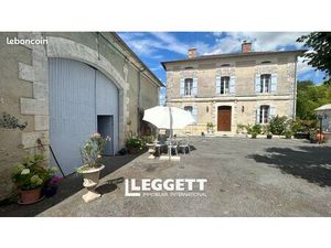 Maison 8 pièces 180 m²