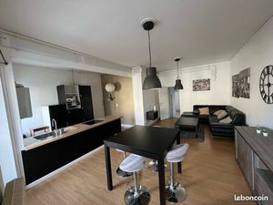 Location T3 meublé cœur des Chartrons