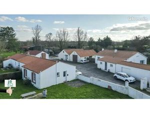 Maison 24 pièces 422 m²