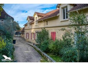 Longère 8 pièces 260 m²