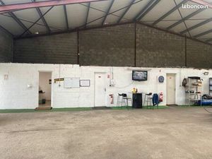 ◊Vente entrepôt 8000m2 de parcelle et 600 m2 d entrepôt bien rare