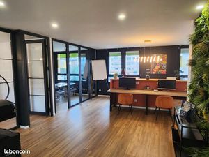 Bureaux à louer centre ville Place de Chennevières