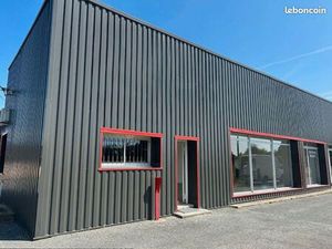 Local commercial 175 m² CREYSSE