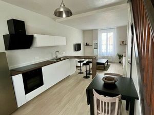 Maison à louer à Conneré