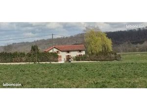 Maison 134 m2 terrain 1295 m2 Lubret Saint Luc