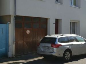 Près de la gare Le Mans Sud  belle maison 4 chambres  avec grand garage