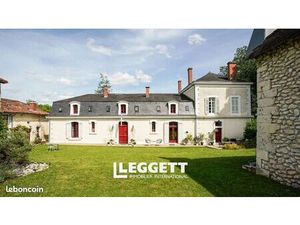 Château 16 pièces 530 m²
