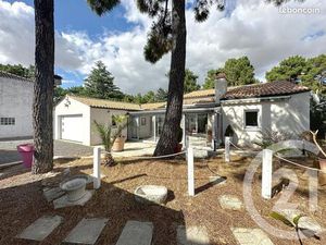 Villa 4 pièces 152 m²