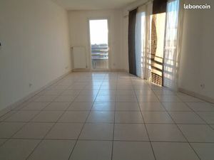 Chassieu appartement 3 pièces