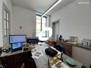 Bureau 113 m²