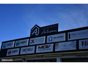 Espace publicitaire sur façade (Maison des Artisans)