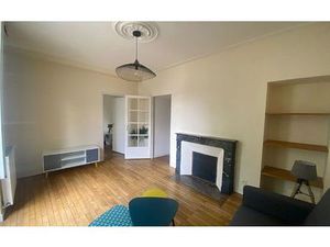 Location appartement  47.93 m² T-2 à Poitiers  681 €