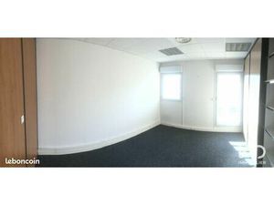 Bureaux 99 m² AIX-EN-PROVENCE