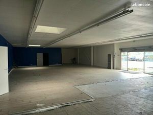 Local commercial 500 m²
