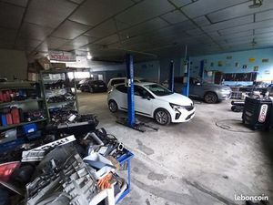 Bureaux 637 m² Panazol