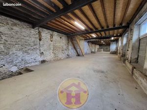 Local 260 m² Saint-Junien