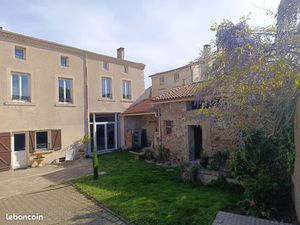 Maison 8 pièces 240 m2