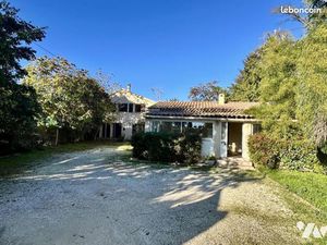 Pavillon 152 m² PONT ST ESPRIT