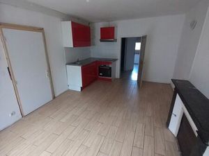 Apparemment 2 pièces