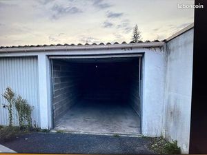Box garage