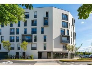 Location Studio avec Balcon