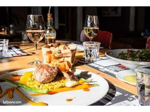 Brasserie 88 m² PORT DE BOUC