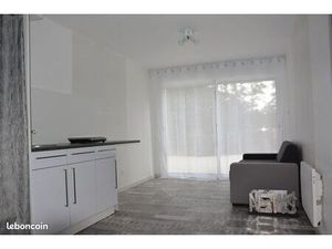 2 pièces meublées à louer 370