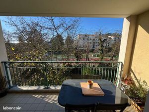 À VENDRE - T2 de 47m2 - TASSIN LA DEMI LUNE