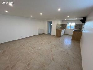 Appartement T2 entièrement rénové avec terrasse – Trélissac
