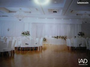 Boutique 1100 m² RAMBOUILLET