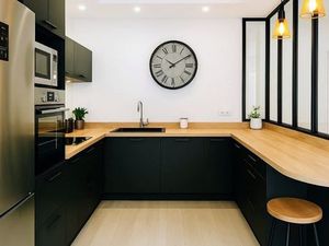 Appartement 5 pièces balcon parking cave