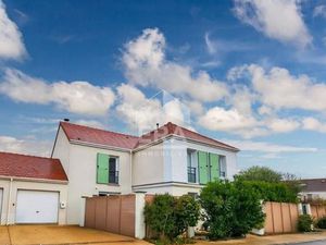 Moulin 7 pièces 140 m²