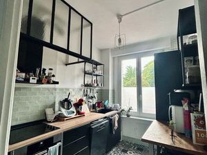 Grand T3 lumineux de 80 mètres carrés