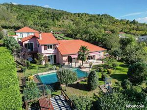 Villa 5 pièces 167 m²