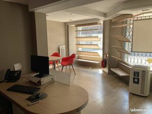 Bureau  Local commercial