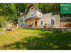 Propriété 6 pièces 170 m²