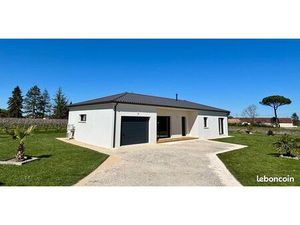 Maison individuelle de 2022 avec 3 ch PAC et grand garage