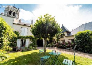 Somptueuse maison de maitre du 18 eme 250 m2 prestations de grand standing avec cachet his