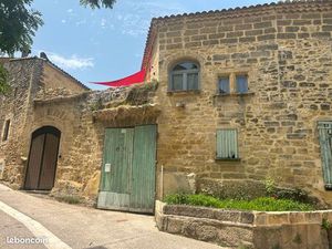 Vente maison en pierres proche Uzès  rénovée en partie