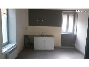 F2 rdc libre secteur mezieres-mohon