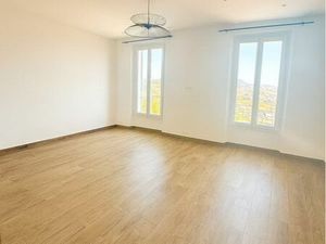 T3 – 60m² – RÉNOVÉ À NEUF – TRÈS LUMINEUX – VUE MER