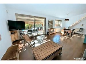 Maison 6 pièces 117 m²