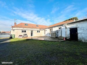 Terrain 5 pièces 150 m²