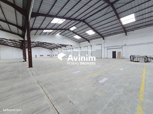 Local 5500 m² Le Mesnil-Amelot